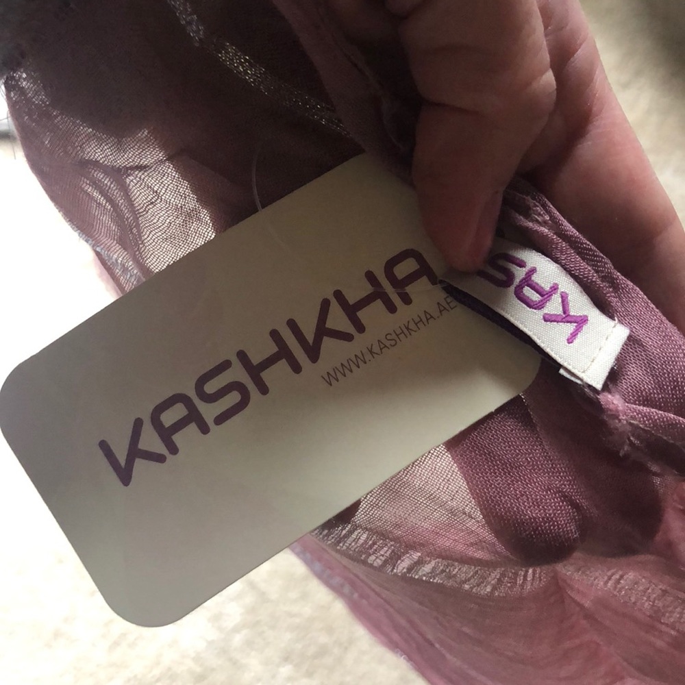 NWT kashkha scarf- multiple ways to wear - Picture 4 of 6